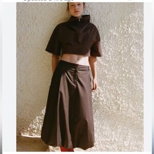 NWT ZARA BALLOON MIDI SKIRT SIZE XSMALL